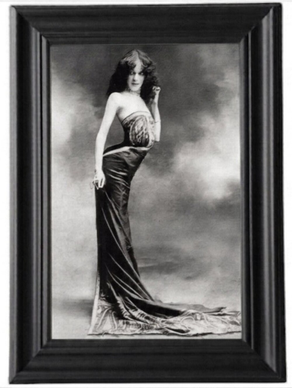 Vintage Gypsy Fortune Teller La Sylphe Vintage Gothic Goth Framed Photo Print